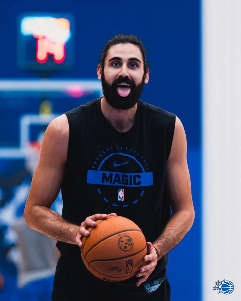 格鲁吉亚守护神！魔术官方晒比塔泽的训练照与球迷分享