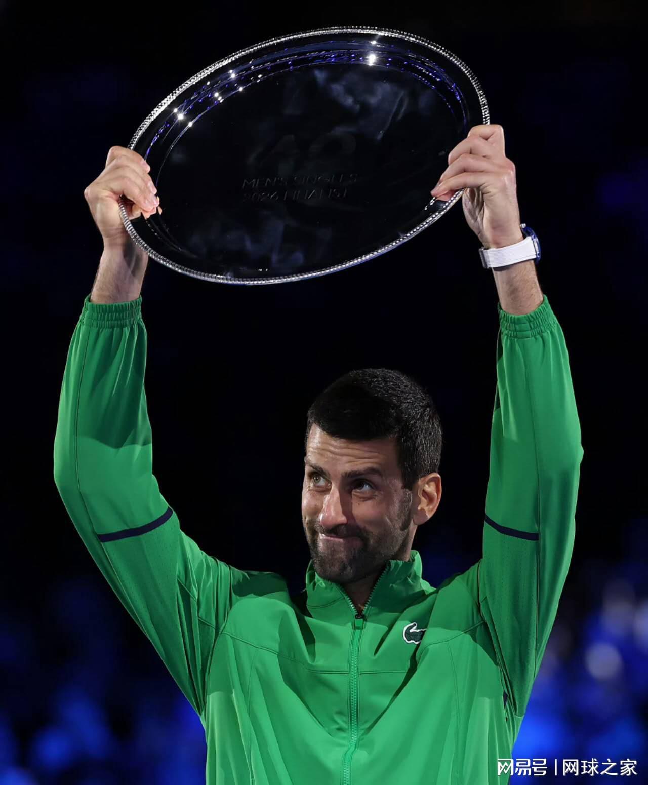 棒球比分-错失25冠，德约颁奖台上留下伤感言论引球迷猜测：或许真想退役了